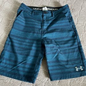 Under Armour boys size 10 shorts
